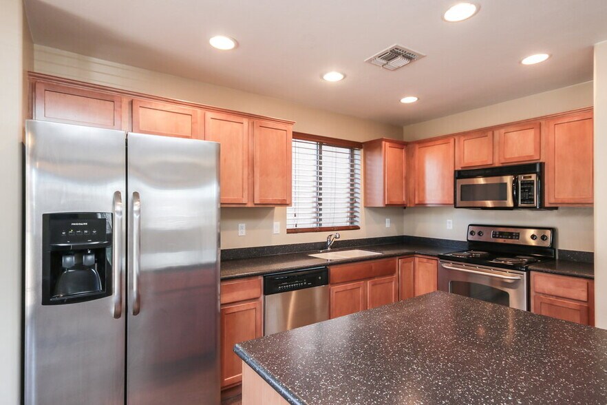 Building Photo - 14318 S Camino Vallado