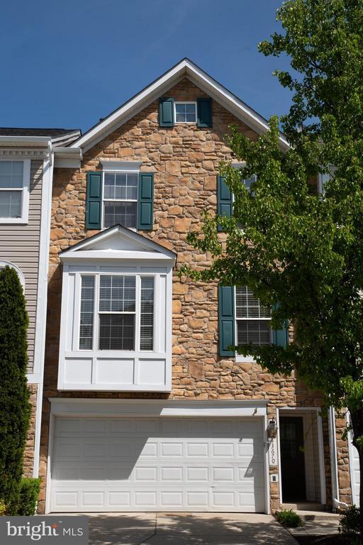 Building Photo - 43670 St Helena Terrace
