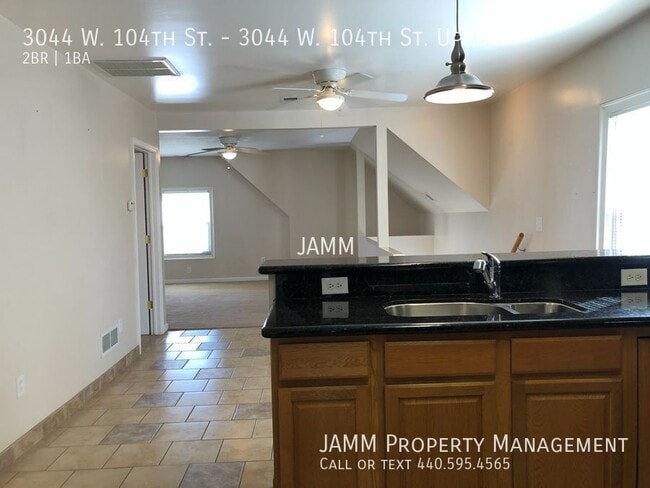 Building Photo - 3044 W 104th St