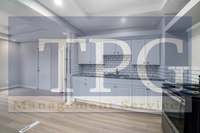 Building Photo - 3434 Olive St