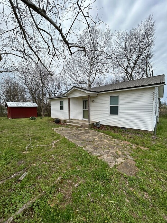 Building Photo - 1551 AR-247