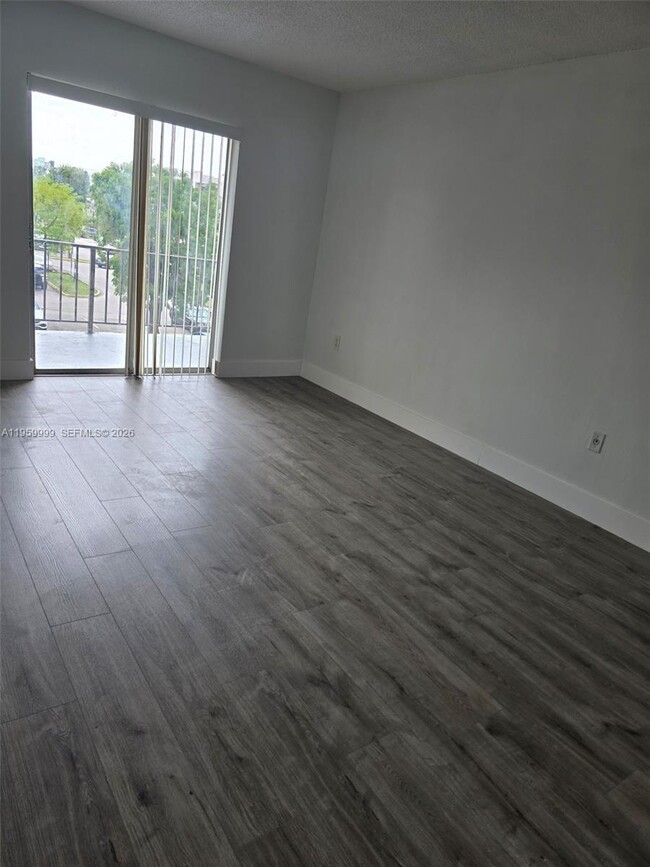 Building Photo - 5755 W 20th Ave