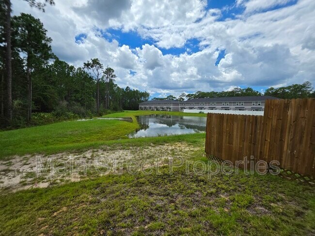 Building Photo - 9011 Golden Eye Dr