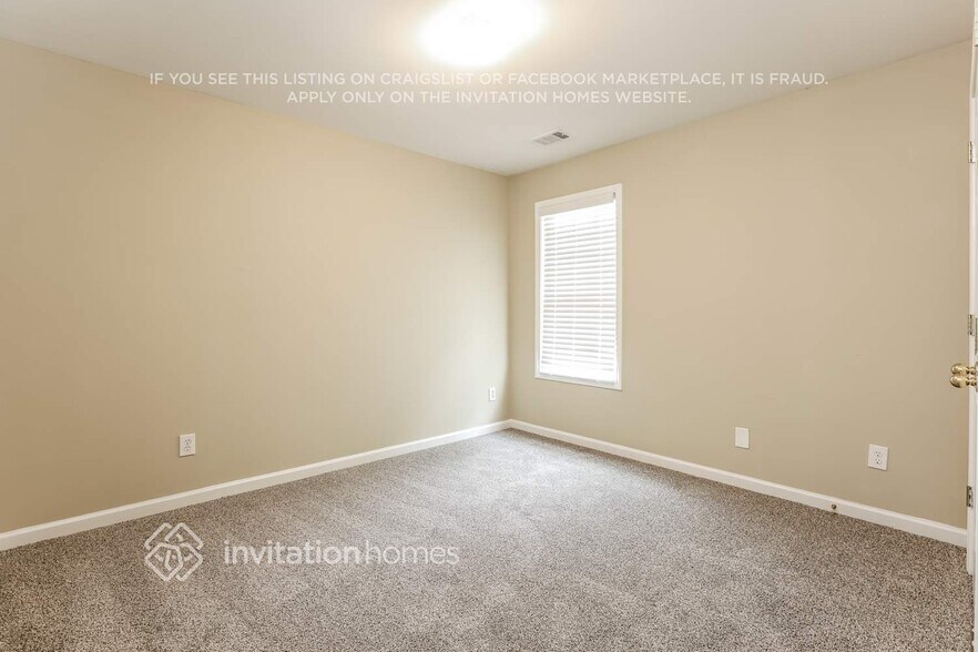 Building Photo - 3252 Shady Valley Ct SW