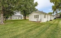 Building Photo - Adorable 1 story home is needing YOU!