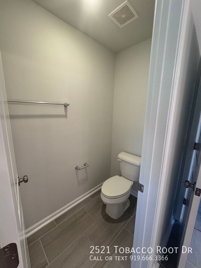 Building Photo - 2521 Tobacco Root Dr