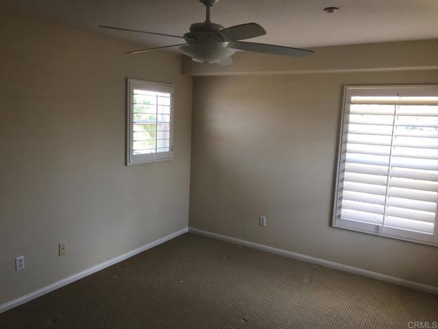 Building Photo - 6430 Terraza Portico