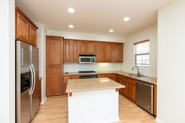 Building Photo - 2656 Escala Cir