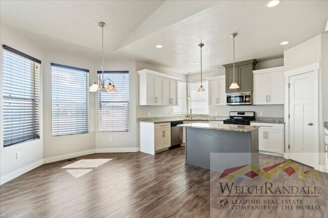 Building Photo - Beautiful 3 Bed 2 Bath Rental Home in Eagl...