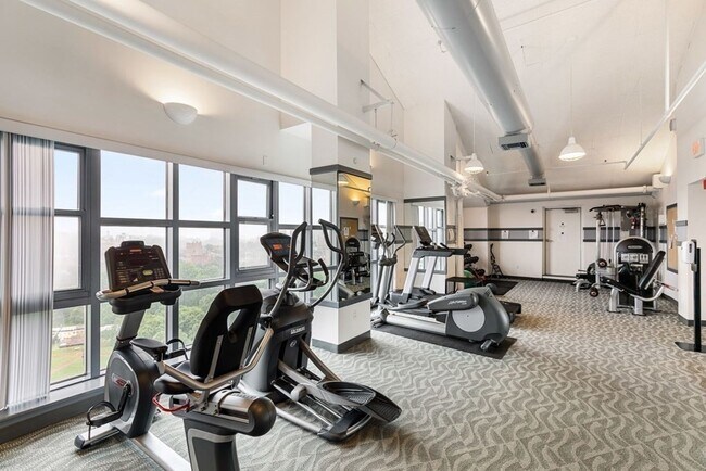 Building Photo - 170 Tremont St