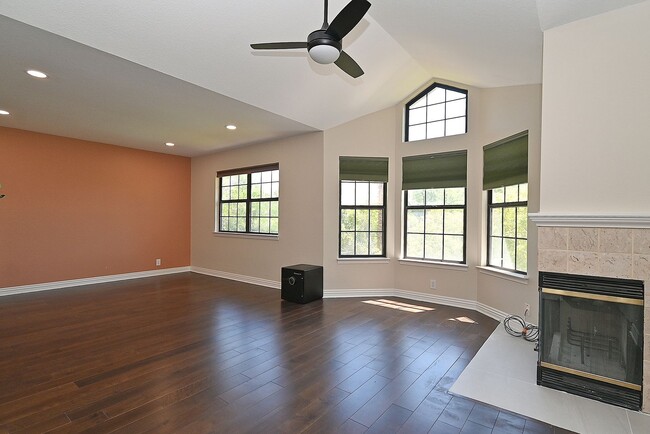 Building Photo - $5,900 - GORGEOUS 4 BEDROOM HOME IN MISSION SAN JOSE NEIGHBORHOOD