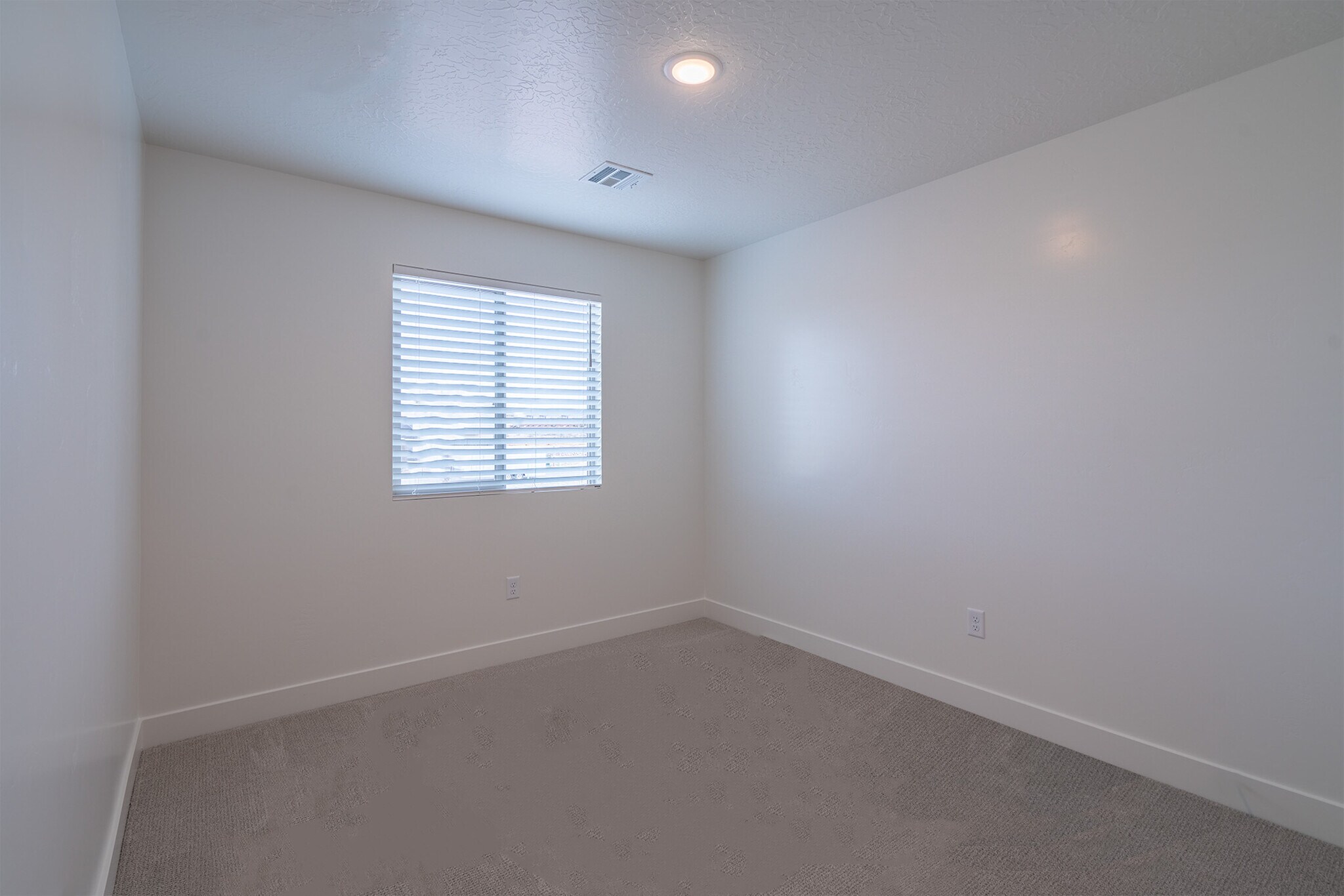 Building Photo - 5680 S Duel Ln