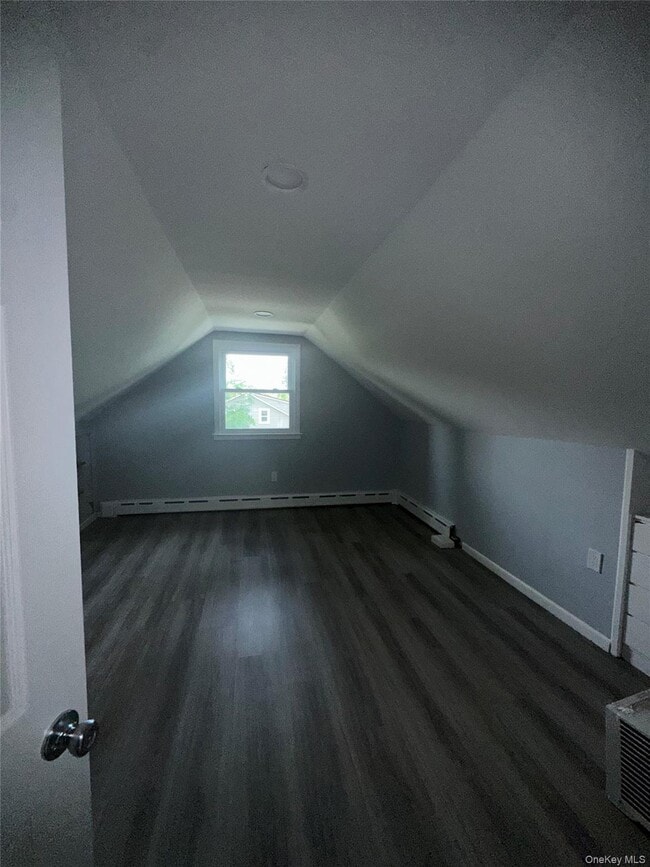 Building Photo - 16 Blythe Rd