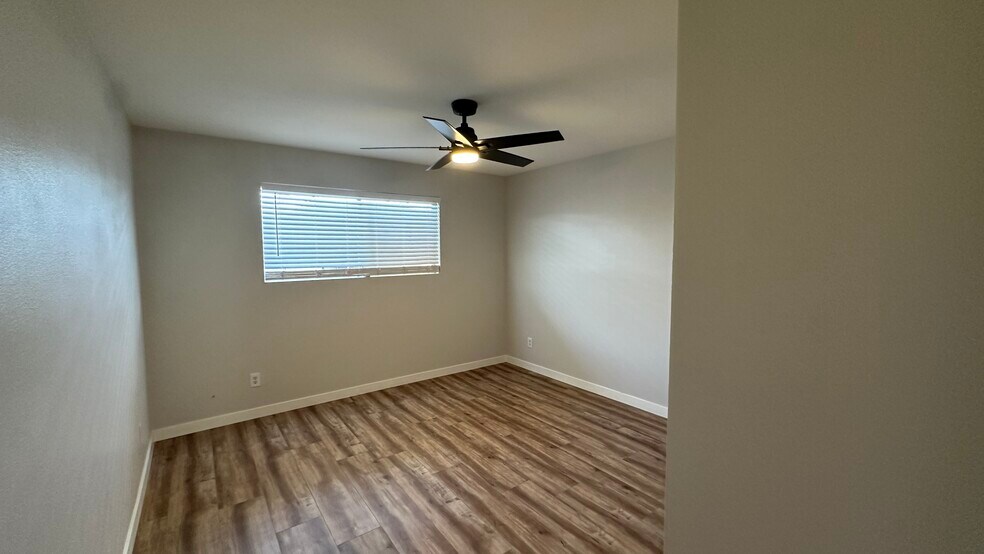 Building Photo - 2808 S Mill Ave