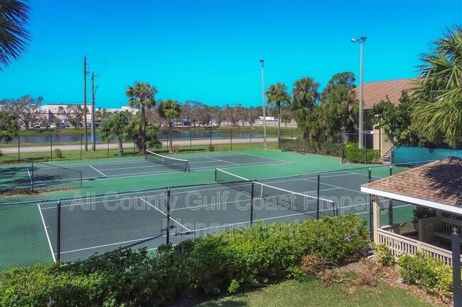 Building Photo - 4057 Crockers Lake Blvd