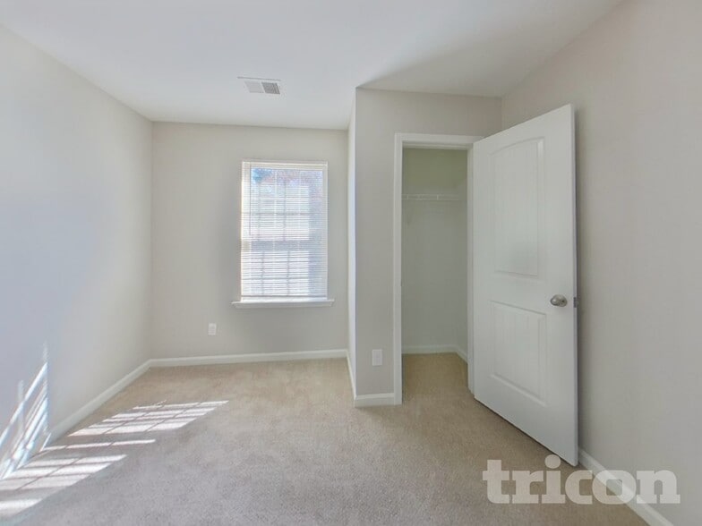 Building Photo - 759 Dawsons Park Wy