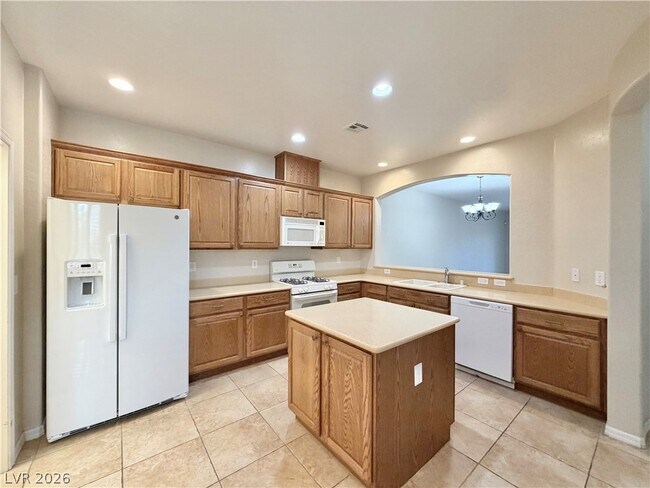 Building Photo - 7421 Ravines Ave
