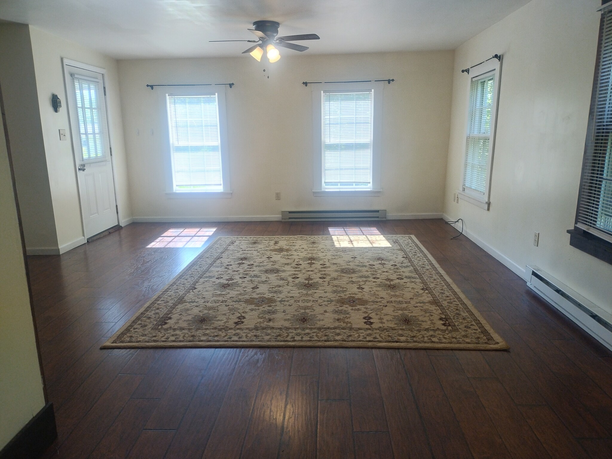 Living Room - 61 West St