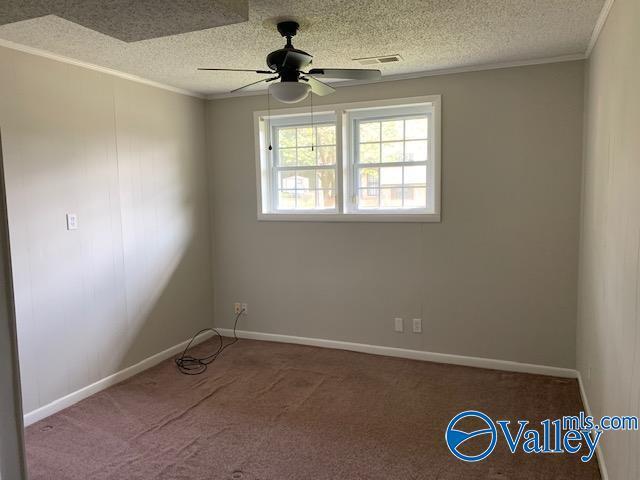 Building Photo - 5003 NW Stag Run Cir