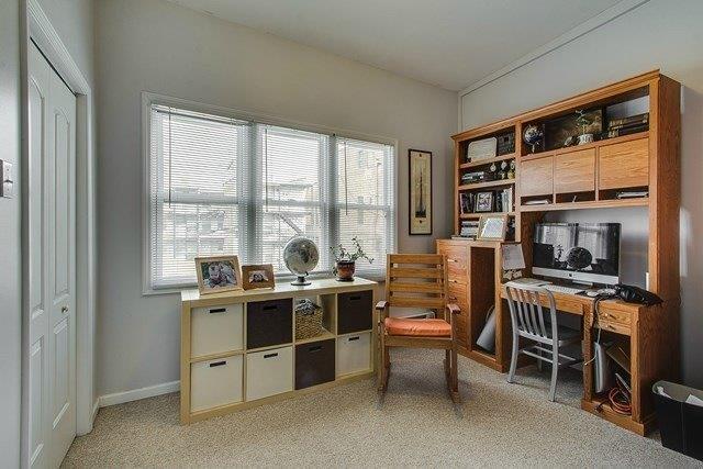 Building Photo - 4817 N Winchester Ave