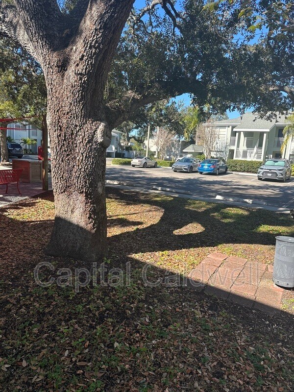 Building Photo - 5440 S MacDill Ave