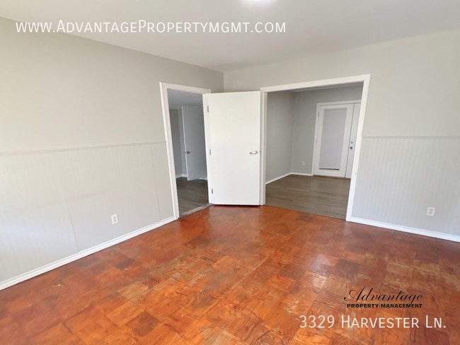 Building Photo - 3329 Harvester Ln