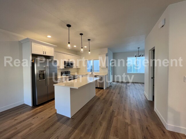 Building Photo - New AF Townhome