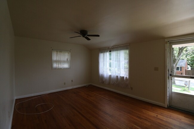 Building Photo - "Coming Soon". - Lovely 2BD/1BA Brick Rambler with large yard!