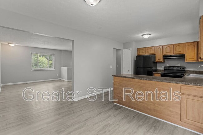 Building Photo - 4153 McClay Rd