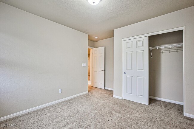 Building Photo - 7230 Summit Lake Ct