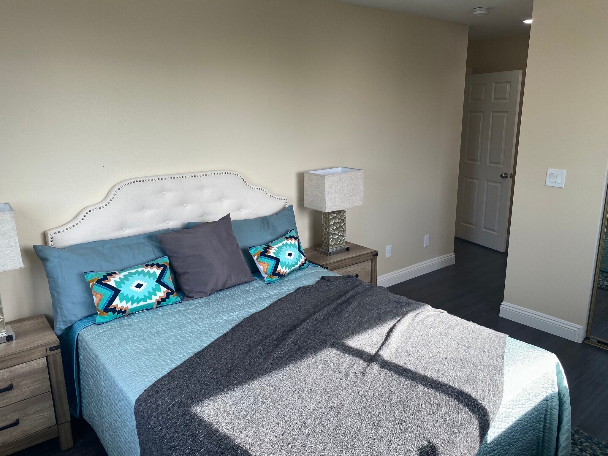 Building Photo - 3525 Percy St