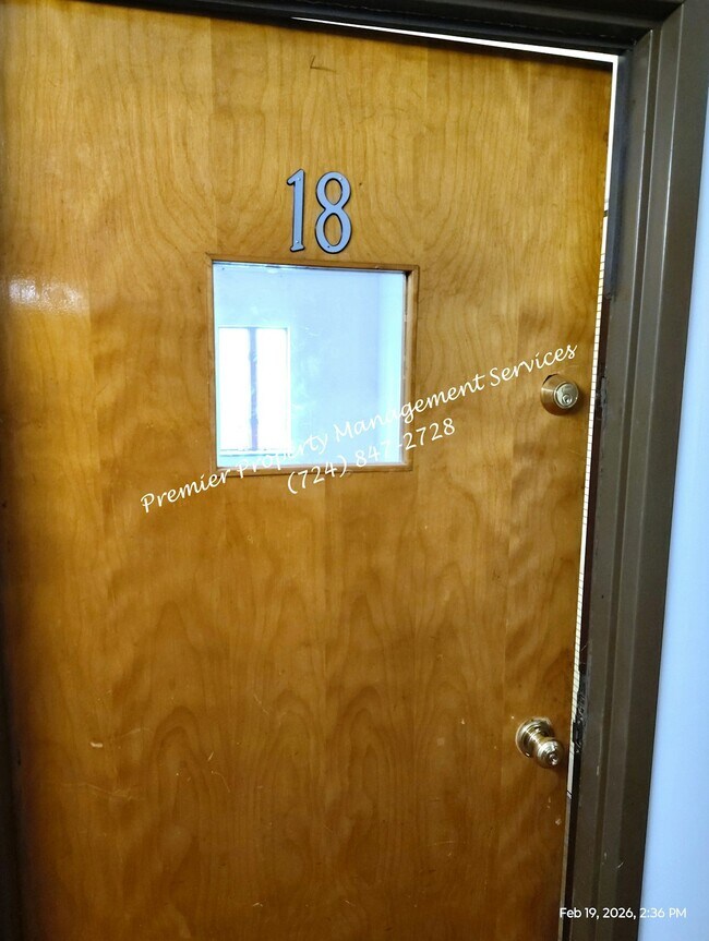 Building Photo - 518 W Cunningham St