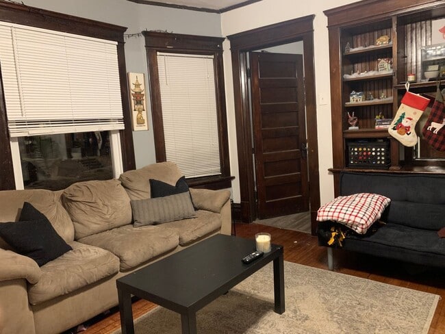 Building Photo - 2864 N Cramer St