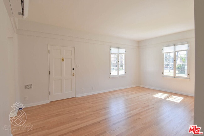 Building Photo - 1069 S Holt Ave
