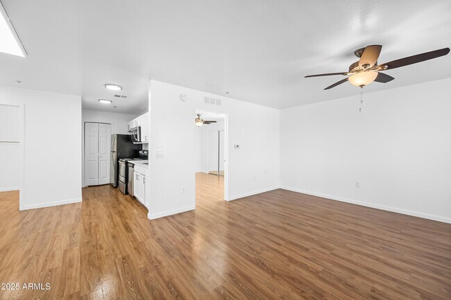 Building Photo - 3065 N 67th Ave