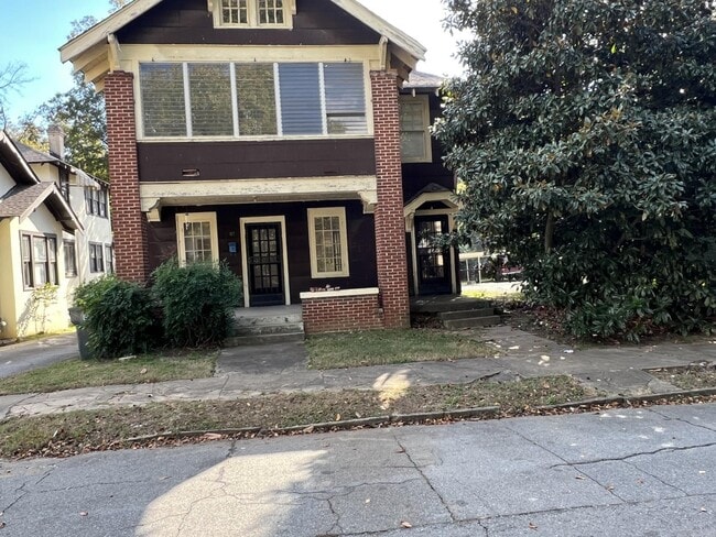 Primary Photo - 717 Wright Ave