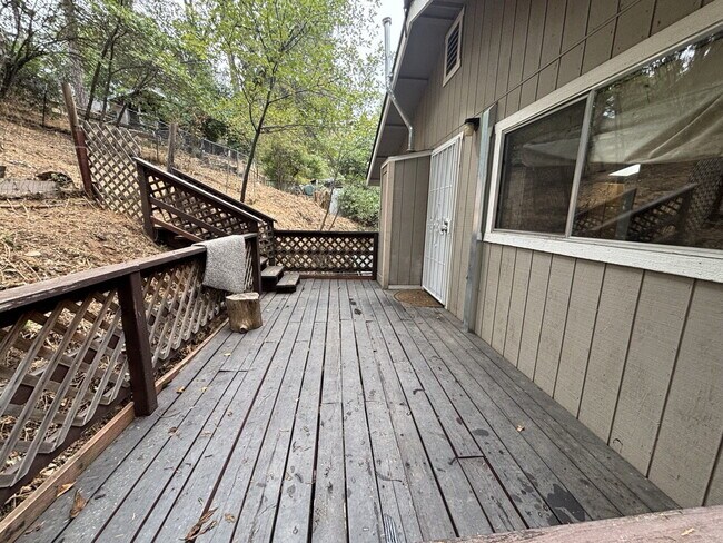 Building Photo - Upstairs 1-bedroom apartment unit near downtown Placerville & Marshall Hospital  - $1,500/mo