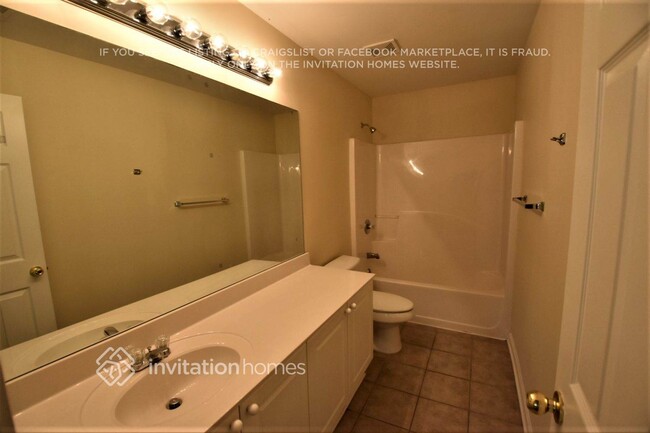 Building Photo - 725 Weller Path NE
