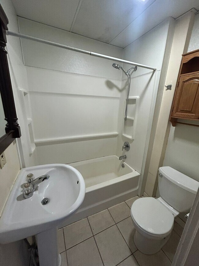 Building Photo - 149 N Union St