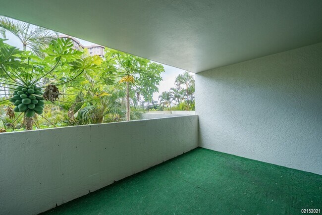 Building Photo - RARELY AVAILABLE PEARL TWO CONDO IN AIEA 1...