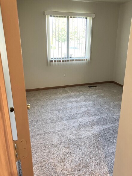 Building Photo - 26233 Annagrove Ln