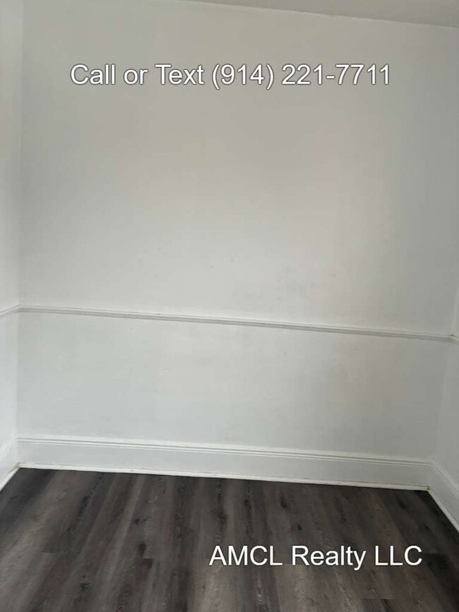 Building Photo - 152 Ridge Ave