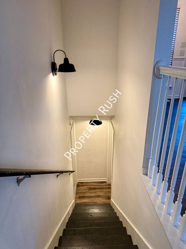 Building Photo - 7564 Passport Dr