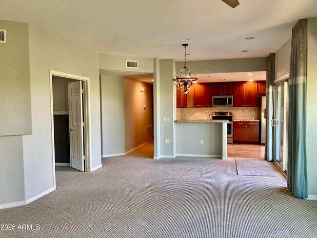 Building Photo - 33575 N Dove Lakes Dr