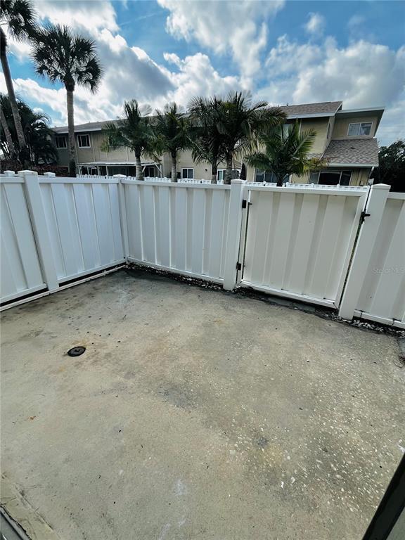 Building Photo - 6490 Cape Hatteras Way NE