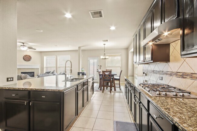 Building Photo - 25407 Terrain Park Dr