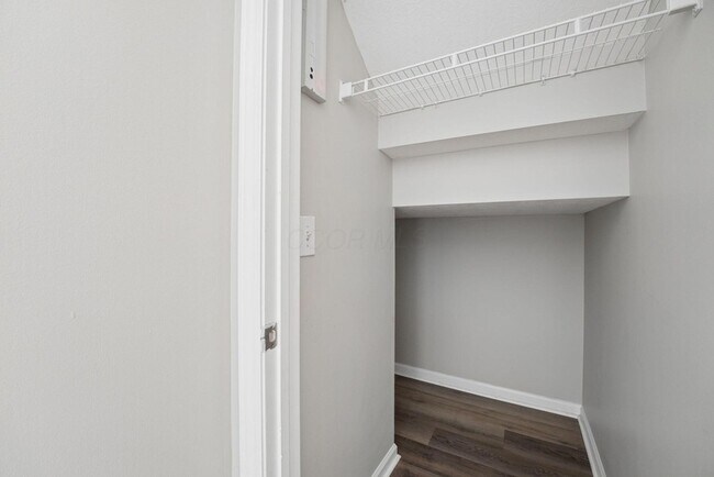 Building Photo - 2045 River Rock Way