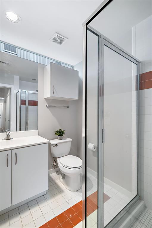 Building Photo - 2605 Calumet St