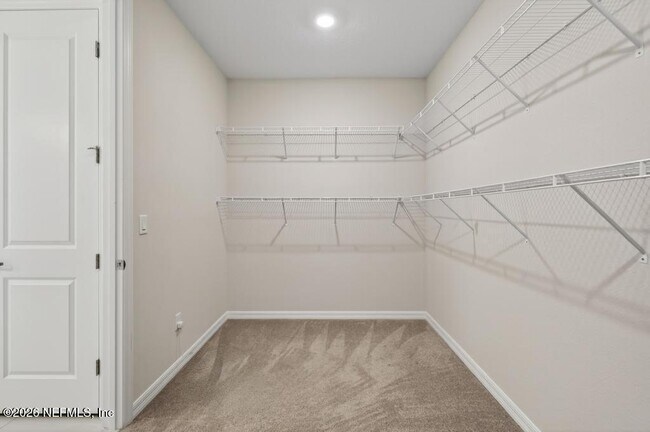 Building Photo - 3399 Kindlewood Dr