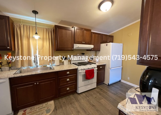 Building Photo - Pueblo West Beauty! Modular Home 3 Bedroom...